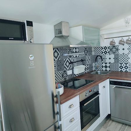 Apartman Jelena Подстрана Екстер'єр фото